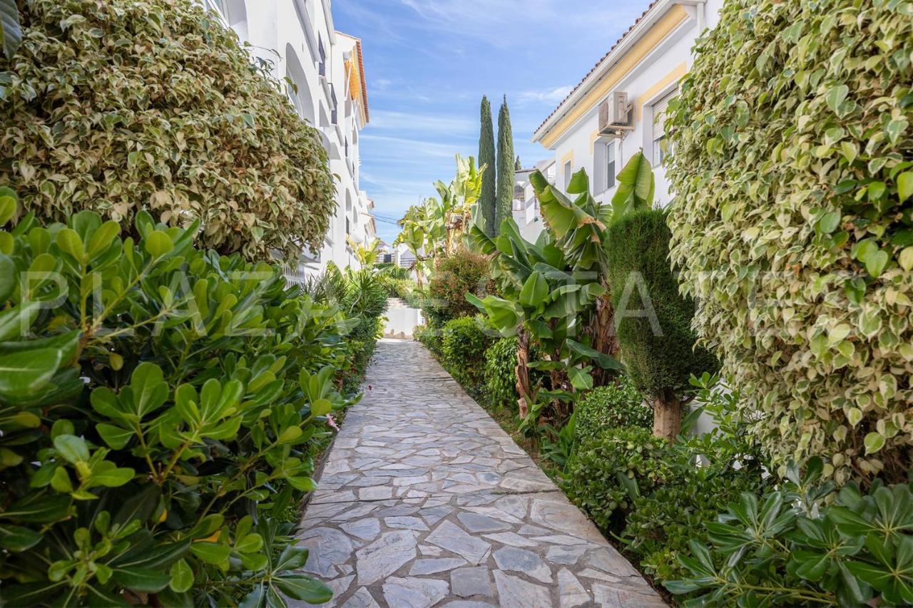 Bonito Piso A 300M De La Playa Nerja Apartment Exterior foto